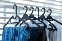 为什么阴干的衣服那么臭？原因竟然是……