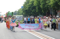 盛装花车巡游已开启！六天六场浪漫之旅等你来