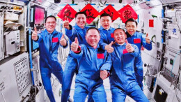 神舟二十三号航天员乘组顺利进驻“天宫” 中国航天员完成第8次“太空会师”