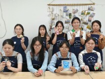 巧豆凝趣润心灵 指尖拼绘暖时光——长沙民政职院商学院第十七期心理疗愈手工活动顺利开展