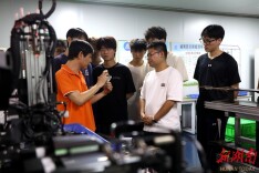 校企携手共育锂电材料生力军