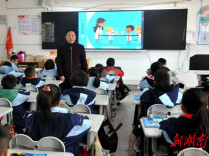 刘辉：从三尺讲台到田间地头，用初心照亮山乡