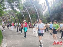 高塘岭街道：胜利在望逐风跑 同心聚力治乡村