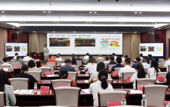 2026年第三期张家界“天门大讲堂”举行