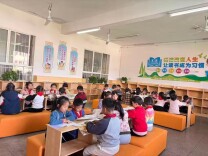 新晃：首个全民阅读周点亮全县校园书香