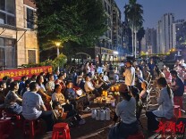 夜话安全“议”平安 黄狮岭社区这场屋场会“热辣滚烫”