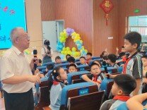 株洲景炎小学邀请科学家王文利教授进校园科普恐龙奥秘