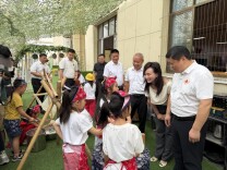 麻学清赴龙升幼儿园开展“六一”儿童节走访慰问活动