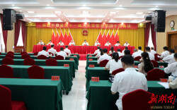 娄星区十一届人大常委会第四十次会议决定 赖毅任区人民政府代理区长