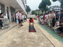 邵东市流光岭镇三校联盟跳远专项赛激活校园大体育活力
