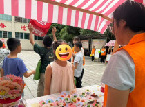 “六一”关爱活动举行 常德市领导寄语困境儿童向阳成长