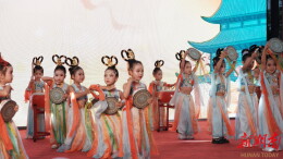 中方县第一幼儿园：清风润童心 书香迎“六一”