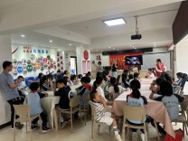 天心区云塘社区创新普法：工会驿站变身“六一”法治游乐园 