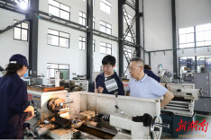 南华大学开展校园安全稳定工作明察暗访并召开推进会