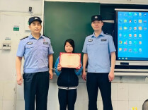 开福区国庆小学的肖银熙同学，点名表扬！