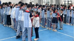 衡南县三塘联合学校芙蓉小学举行庄严少先队入队仪式