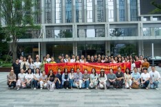 长沙民政职院宣传队伍走进湖南日报与“AI做同事”