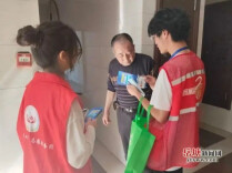 湖南工程学院志愿者进社区：防非反诈“敲门入户”，守护居民“钱袋子”不上当