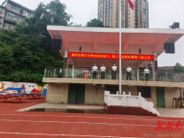 衡阳市六中举行高三、初三毕业典礼暨高三成人礼活动