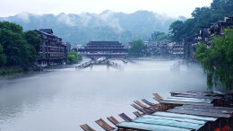 烟雨凤凰 水墨沱江