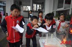 一枚硬币“隐身”背后——张家界市武陵源区军地小学第六届校园科技节精彩上演