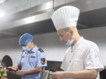 “食”力全开，硬核护航！辰溪县市监局打响“高考”保“胃”战