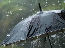 @各位考生及家长 高考期间汉寿遭遇较强降雨，出行备好雨具，从容赴考