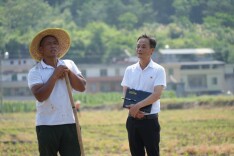 郴州市劳模李锋：田间地头践初心 扎根基层办实事