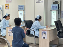 爱眼日丨哺光仪能替代户外活动吗？儿童护眼别盲目跟风