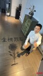 长沙理发师“应援”小巧思 他用万缕青丝拼出向日葵