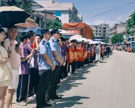 笔尖逐梦，藏蓝护航——洞口公安多措并举全力护航2026年高考首日
