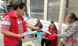 永顺县颗砂乡推进废旧农膜回收治理