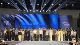 湖南汽车工程职业大学2026届服装专业毕业秀亮相湖南大学生时尚设计周