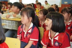 江永县潇浦镇允山中心幼儿园开展小学初探体验活动