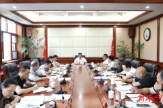 刘迟辉主持召开娄星区民生领域信访问题集中治理工作调度会