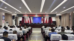邵东市砂石镇：党建红筑牢安全防线 风雨坚守守护万家安