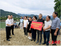 常德石门“硬核”封桥的6名“吹哨人”获转移避险避灾奖励