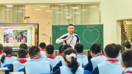 娄底九小：润心启智研课堂 示范引领共成长