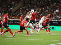 逆转！韩国队2-1捷克队 取得小组赛开门红