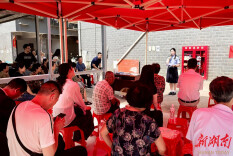 衡阳市雁峰区金龙坪街道开展安全宣讲屋场恳谈活动