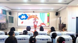 娄底先锋实验学校举办“书香润童心 阅读伴成长”阅读分享大赛