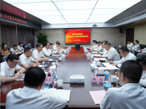 蔡锋带队走访辖区重点企业