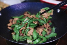 戏台上的三湘烟火——湖南地方戏里的湘菜