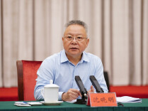 沈晓明主持召开产业发展和重大项目建设谋划务虚会