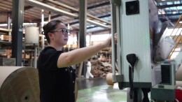 宜章谢琴：深耕实业践初心 公益担当暖人心
