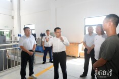 李永亮“四不两直”检查安全生产和防汛工作