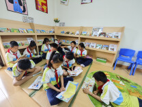 石门四完小：小小“英语妙趣屋” 点燃学子表达热情