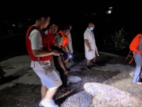 邵阳县下花桥镇：闻“汛”出击护安宁 星夜集结练精兵