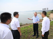 沈晓明赴岳阳市调研并参加省人大代表小组主题活动