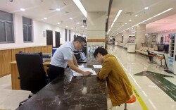 邵阳市首笔住房公积金装修贷款顺利发放